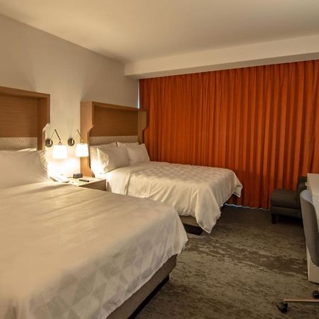 Holiday Inn & Suites - Merida La Isla By Ihg Exterior photo