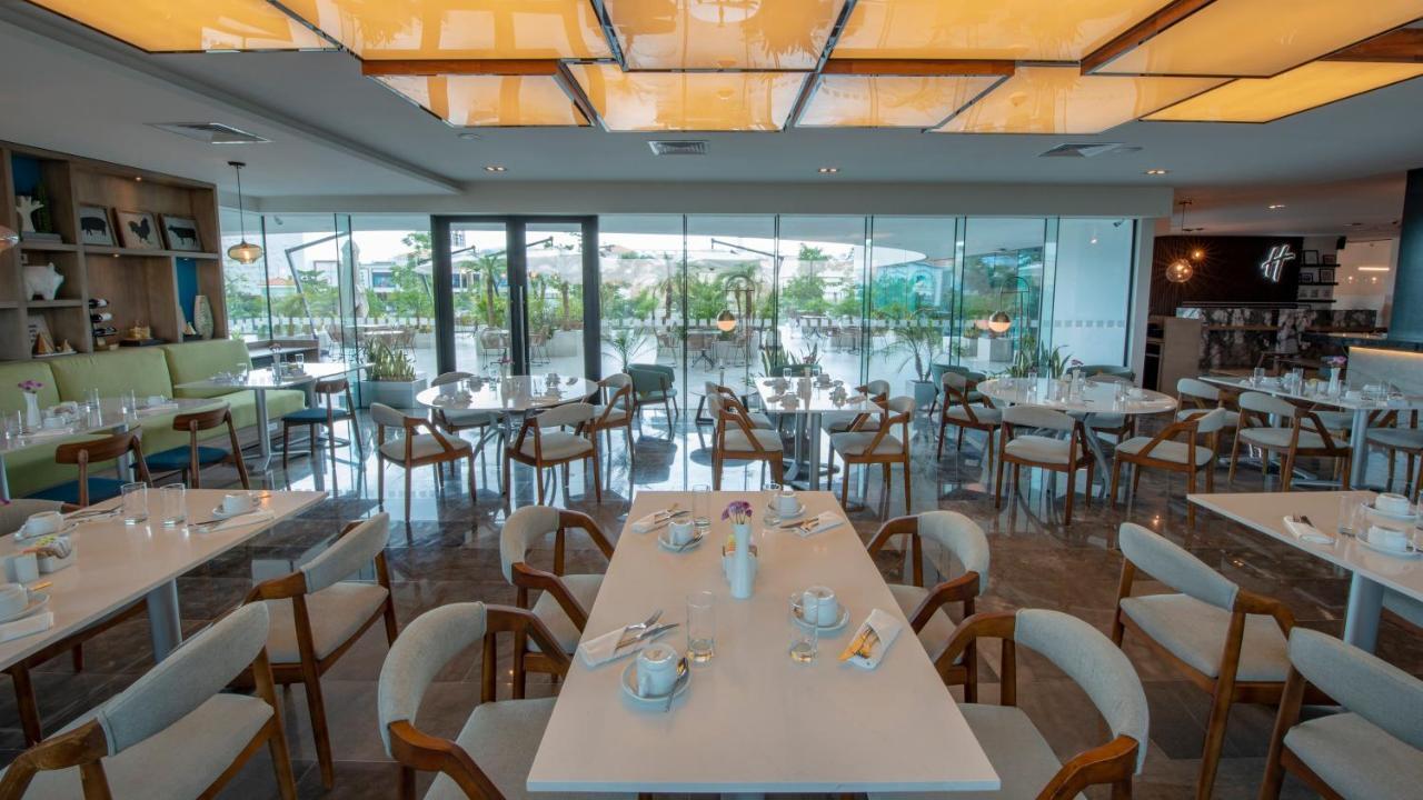 Holiday Inn & Suites - Merida La Isla By Ihg Exterior photo