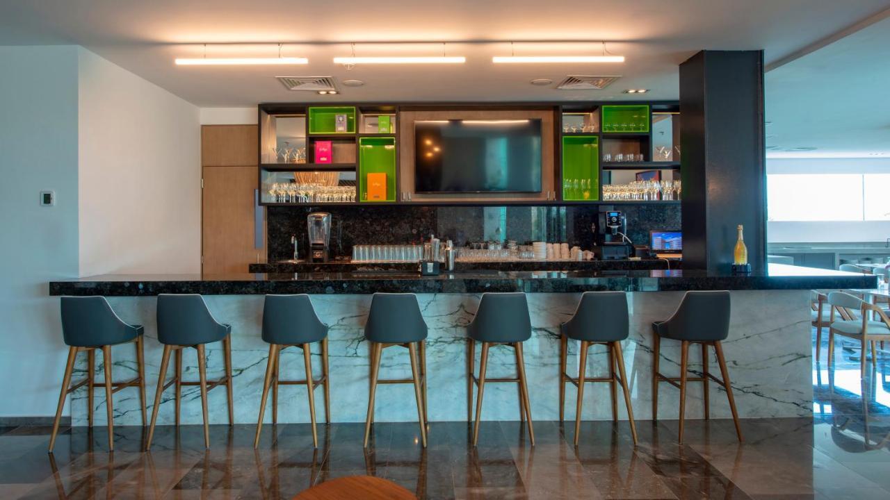 Holiday Inn & Suites - Merida La Isla By Ihg Exterior photo